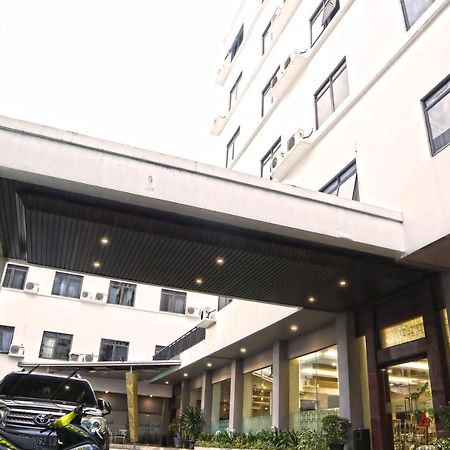 Arnava Hotel Senen Jakarta Exterior foto